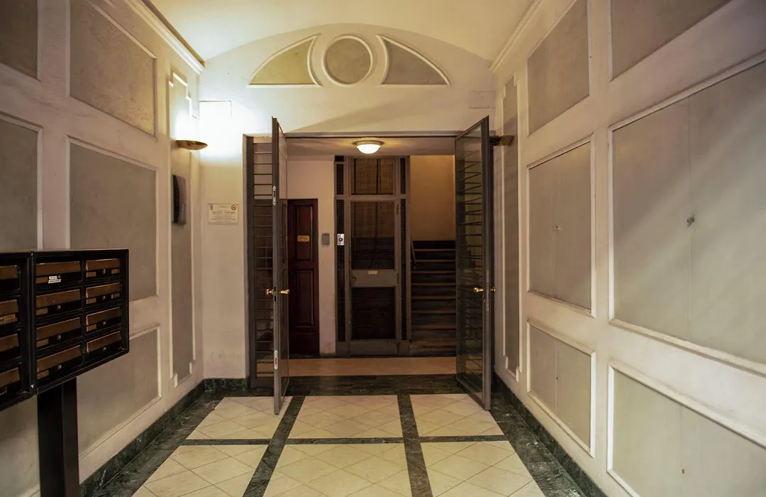Cavour Rosa Apartment By Mamo Florence-1